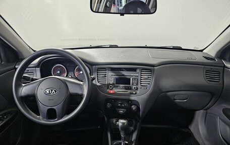 KIA Rio II, 2010 год, 650 000 рублей, 7 фотография