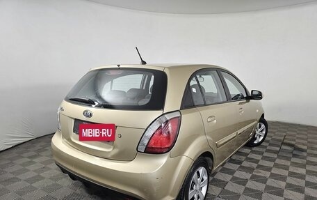 KIA Rio II, 2010 год, 650 000 рублей, 6 фотография