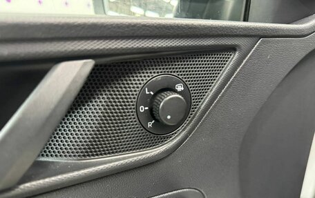 Skoda Rapid I, 2015 год, 880 000 рублей, 14 фотография