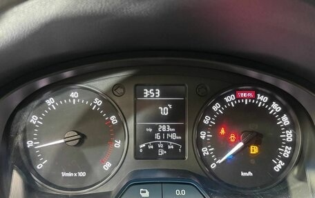 Skoda Rapid I, 2015 год, 880 000 рублей, 12 фотография