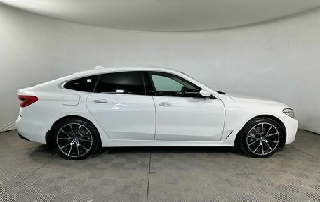 BMW 6 серия, 2018 год, 4 600 000 рублей, 4 фотография