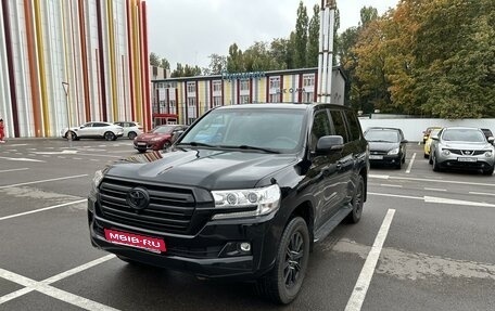 Toyota Land Cruiser 200, 2015 год, 5 600 000 рублей, 5 фотография