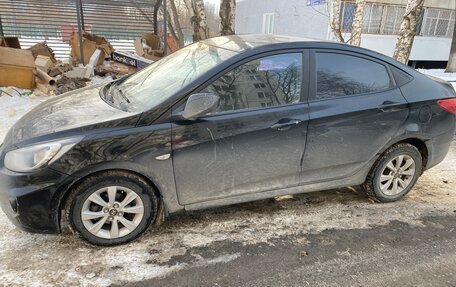 Hyundai Solaris II рестайлинг, 2012 год, 760 000 рублей, 3 фотография