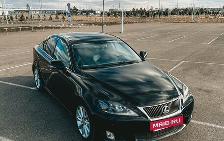 Lexus IS II рестайлинг 2, 2008 год, 1 300 000 рублей, 2 фотография