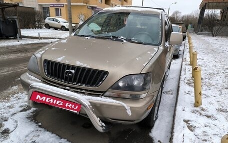 Lexus RX IV рестайлинг, 2000 год, 790 000 рублей, 7 фотография