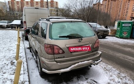 Lexus RX IV рестайлинг, 2000 год, 790 000 рублей, 9 фотография