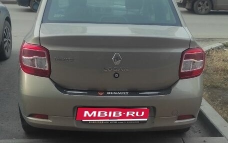 Renault Logan II, 2015 год, 860 000 рублей, 3 фотография