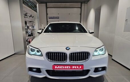 BMW 5 серия, 2016 год, 2 049 000 рублей, 2 фотография