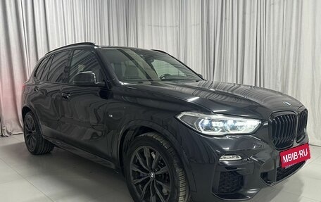 BMW X5, 2019 год, 5 800 000 рублей, 3 фотография