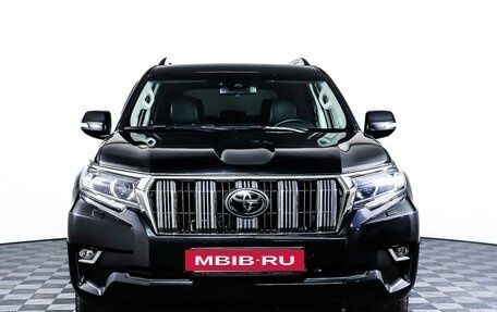 Toyota Land Cruiser Prado 150 рестайлинг 2, 2022 год, 6 498 000 рублей, 2 фотография