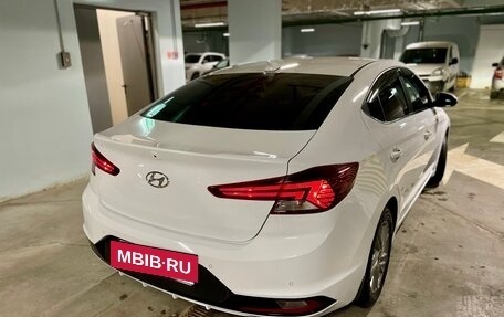 Hyundai Elantra VI рестайлинг, 2019 год, 1 820 000 рублей, 7 фотография