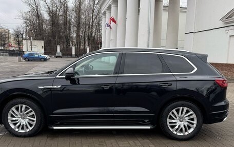 Volkswagen Touareg III, 2019 год, 5 590 000 рублей, 3 фотография