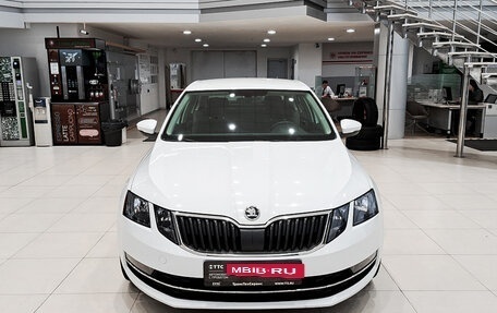 Skoda Octavia, 2018 год, 1 850 000 рублей, 2 фотография