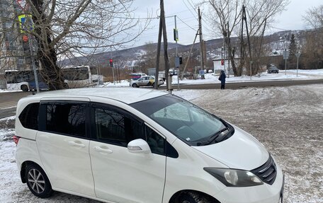 Honda Freed I, 2010 год, 1 100 000 рублей, 11 фотография