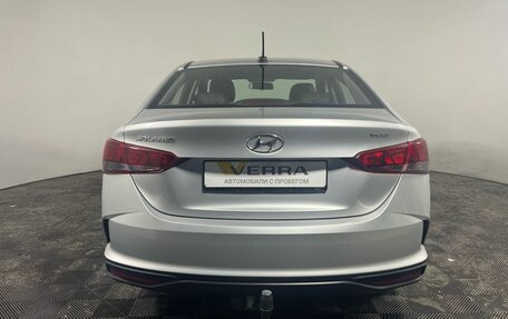 Hyundai Solaris II рестайлинг, 2022 год, 1 800 000 рублей, 6 фотография