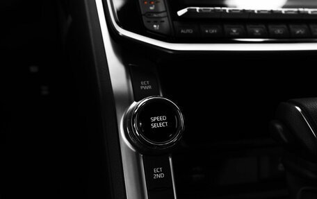 Toyota Land Cruiser, 2024 год, 12 900 000 рублей, 10 фотография