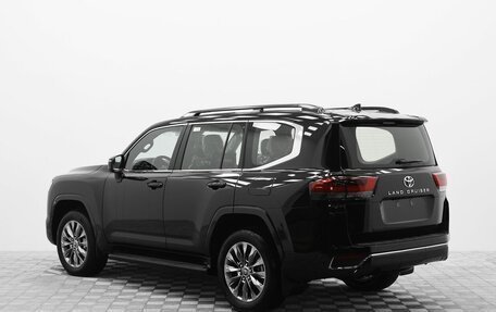 Toyota Land Cruiser, 2024 год, 12 990 000 рублей, 4 фотография
