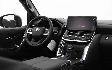 Toyota Land Cruiser, 2024 год, 12 990 000 рублей, 15 фотография
