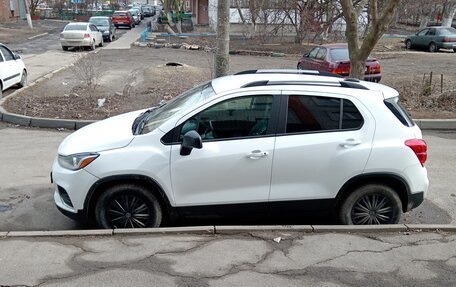 Chevrolet Trax, 2020 год, 2 000 000 рублей, 2 фотография