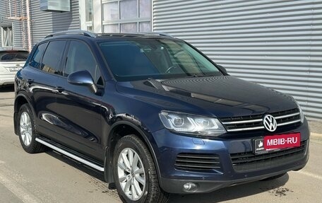 Volkswagen Touareg III, 2010 год, 2 300 000 рублей, 3 фотография