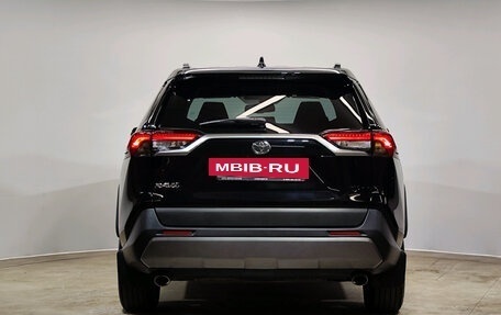 Toyota RAV4, 2021 год, 2 759 000 рублей, 5 фотография