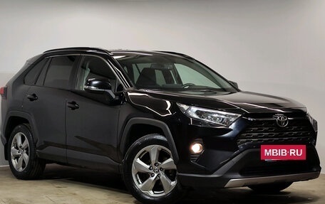 Toyota RAV4, 2021 год, 2 759 000 рублей, 3 фотография