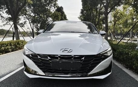 Hyundai Elantra, 2021 год, 1 450 000 рублей, 1 фотография