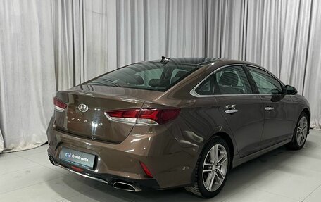 Hyundai Sonata VII, 2018 год, 2 100 000 рублей, 5 фотография