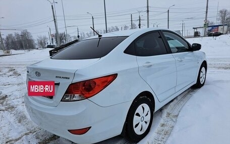 Hyundai Solaris II рестайлинг, 2013 год, 810 000 рублей, 6 фотография