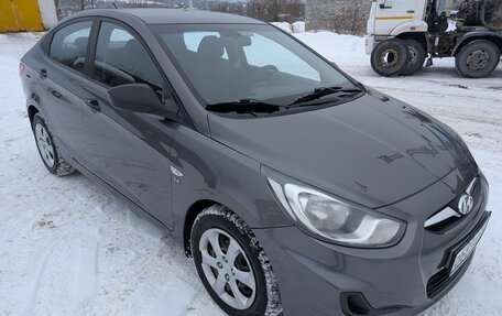 Hyundai Solaris II рестайлинг, 2012 год, 849 000 рублей, 3 фотография