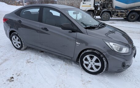 Hyundai Solaris II рестайлинг, 2012 год, 849 000 рублей, 16 фотография