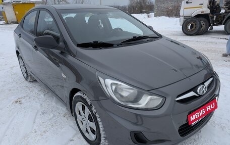 Hyundai Solaris II рестайлинг, 2012 год, 849 000 рублей, 4 фотография