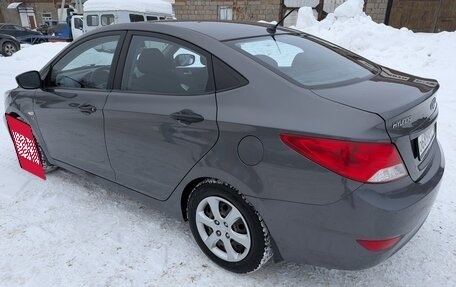 Hyundai Solaris II рестайлинг, 2012 год, 849 000 рублей, 9 фотография