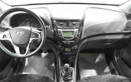 Hyundai Solaris II рестайлинг, 2014 год, 979 000 рублей, 13 фотография