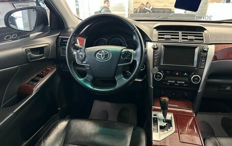 Toyota Camry, 2012 год, 1 999 000 рублей, 14 фотография