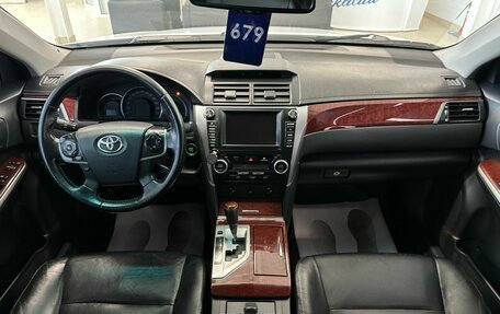 Toyota Camry, 2012 год, 1 999 000 рублей, 16 фотография