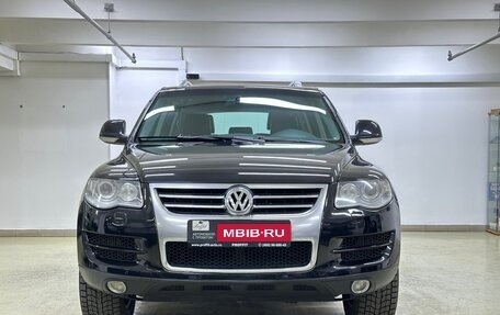 Volkswagen Touareg III, 2010 год, 1 250 000 рублей, 2 фотография