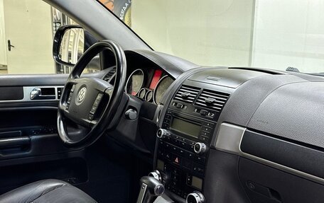 Volkswagen Touareg III, 2010 год, 1 250 000 рублей, 13 фотография