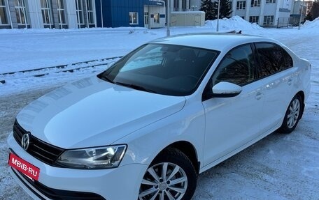 Volkswagen Jetta VI, 2017 год, 1 470 000 рублей, 8 фотография