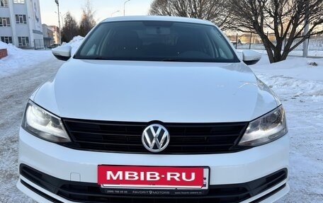 Volkswagen Jetta VI, 2017 год, 1 470 000 рублей, 20 фотография