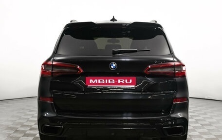 BMW X5, 2019 год, 7 498 000 рублей, 6 фотография