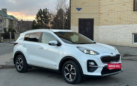 KIA Sportage IV рестайлинг, 2020 год, 2 680 000 рублей, 5 фотография