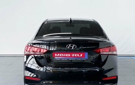 Hyundai Solaris II рестайлинг, 2018 год, 1 200 000 рублей, 18 фотография