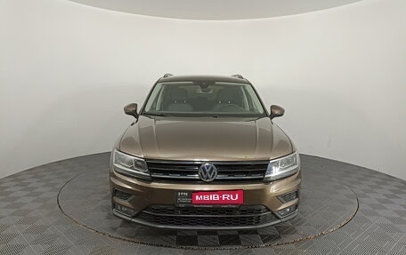 Volkswagen Tiguan II, 2020 год, 2 739 900 рублей, 2 фотография