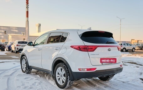 KIA Sportage IV рестайлинг, 2017 год, 2 050 000 рублей, 6 фотография