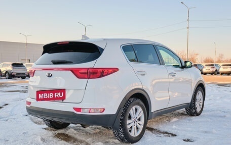 KIA Sportage IV рестайлинг, 2017 год, 2 050 000 рублей, 4 фотография