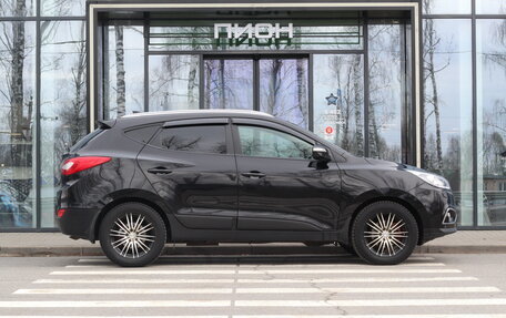 Hyundai ix35 I рестайлинг, 2013 год, 1 400 000 рублей, 4 фотография