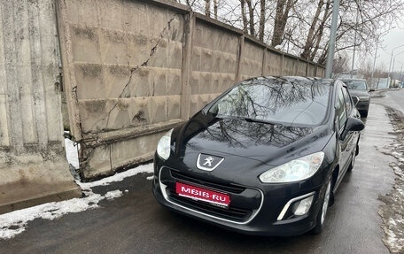 Peugeot 308 II, 2011 год, 580 000 рублей, 1 фотография