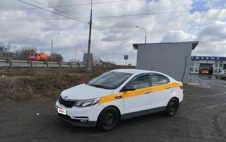 KIA Rio III рестайлинг, 2015 год, 530 000 рублей, 4 фотография