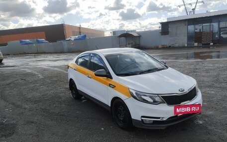 KIA Rio III рестайлинг, 2015 год, 530 000 рублей, 8 фотография